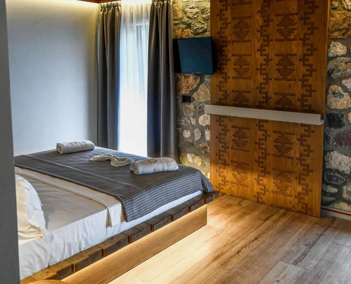 Villa Golden Theth Grunas Hotel