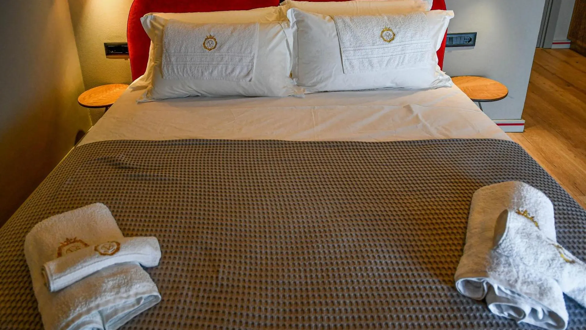 **** Hotel Villa Golden Theth Grunas Albania
