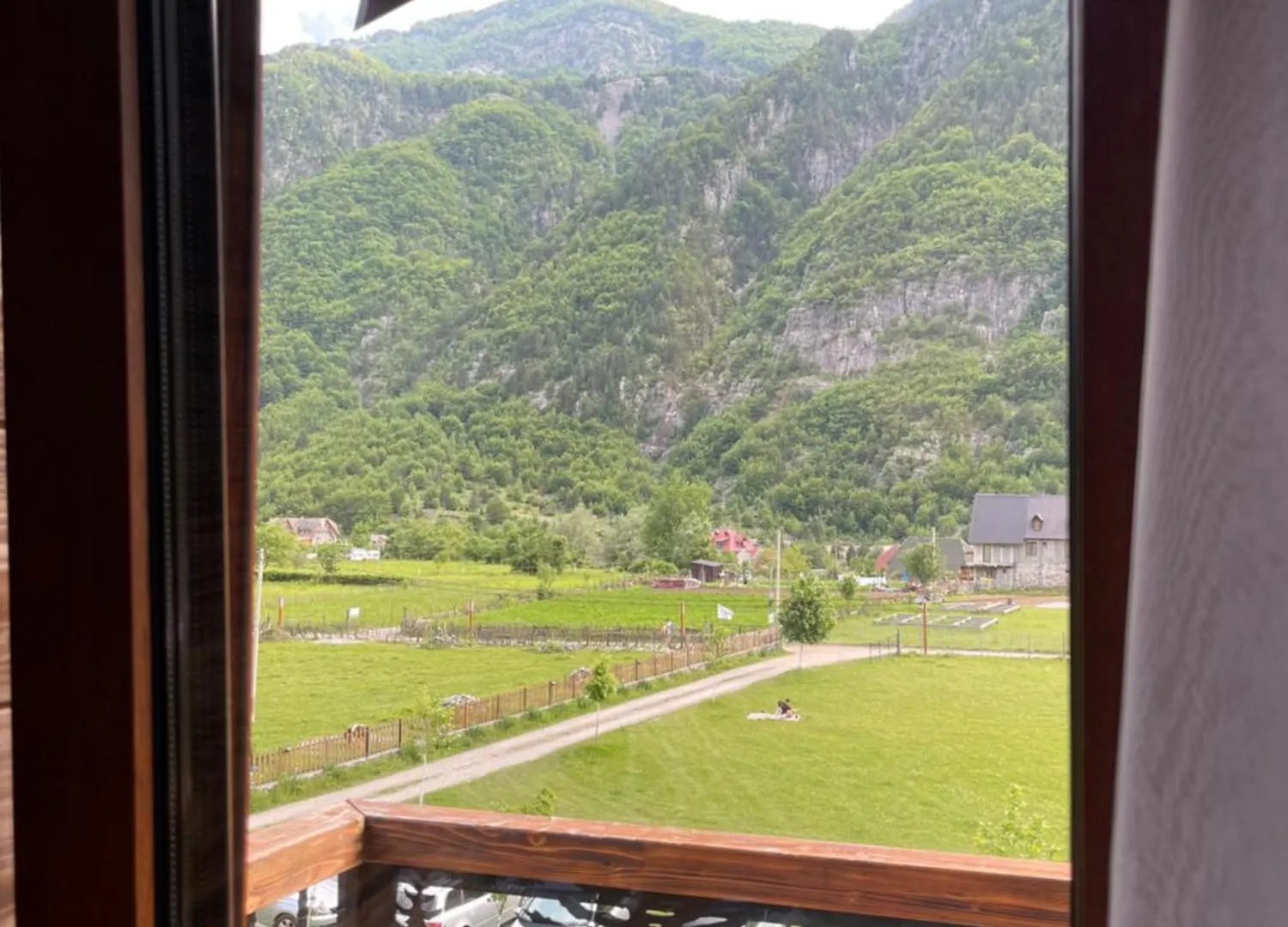 Villa Golden Theth Grunas Albania