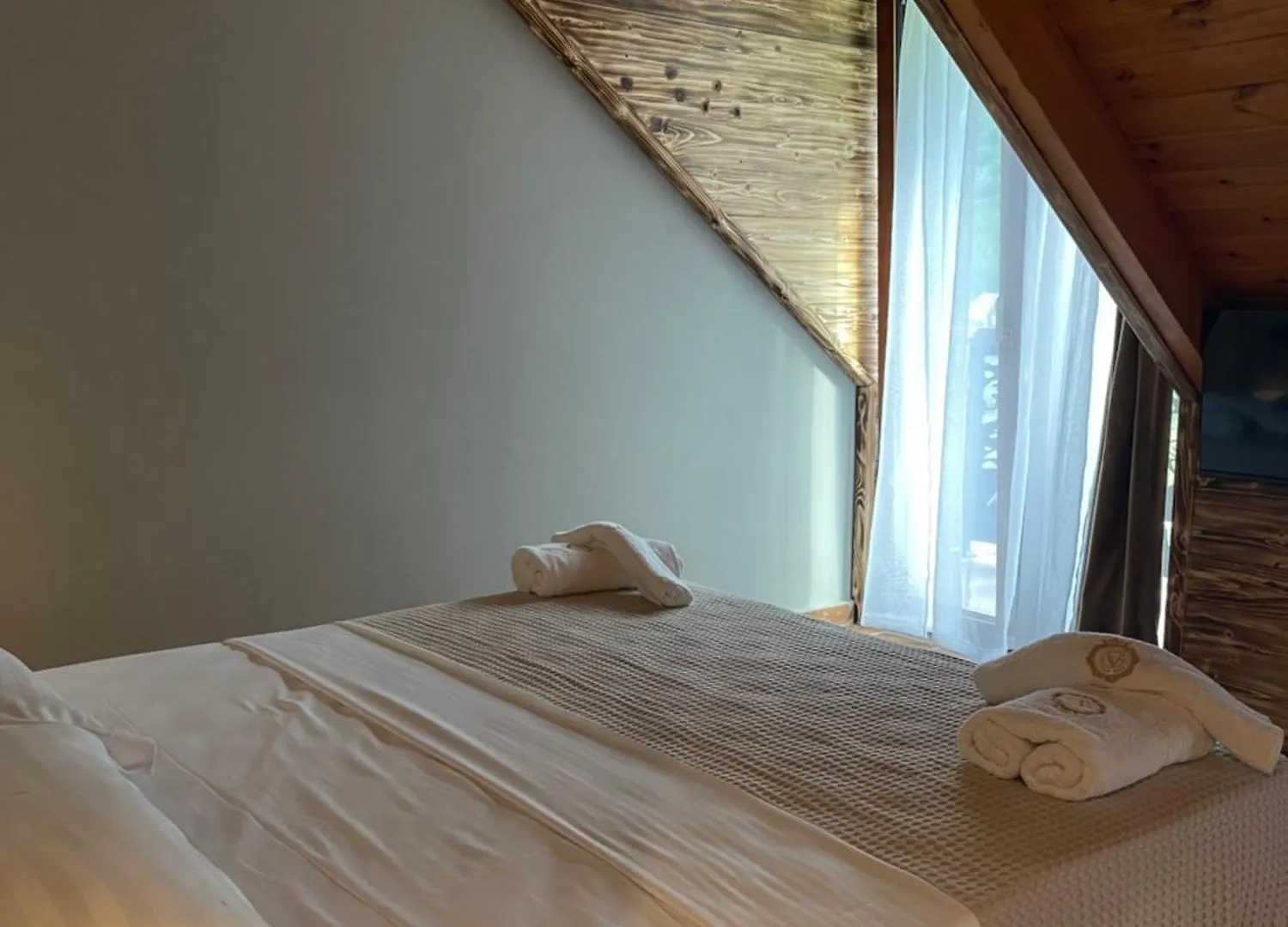 Villa Golden Theth Grunas Hotell